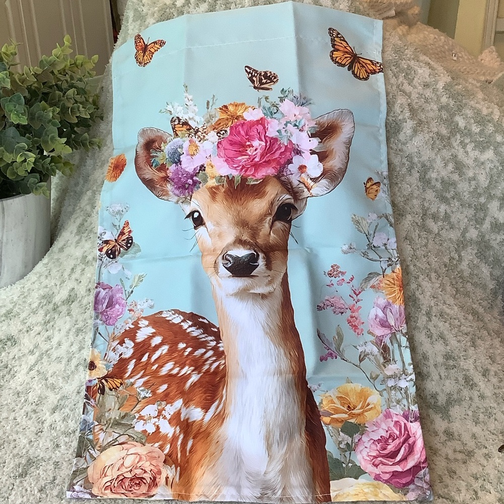 Floral Deer Print Small Garden Flag NWT 11.50” x 17.25”
